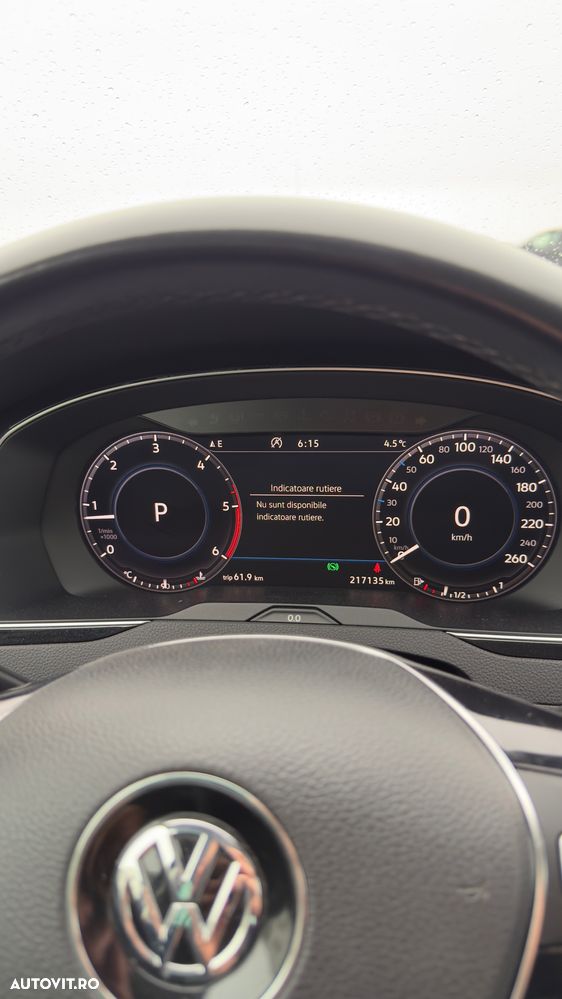 Volkswagen Passat 2.0 TDI SCR DSG (BlueM Tech) Highline - 32