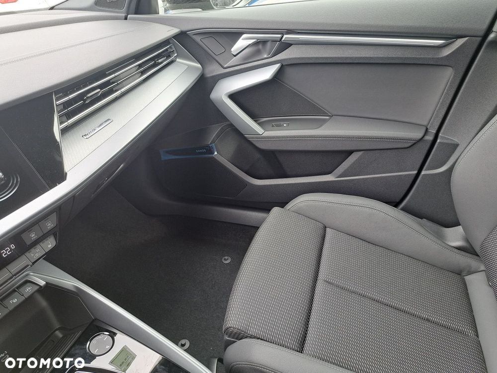 Audi A3 Sportback - 16