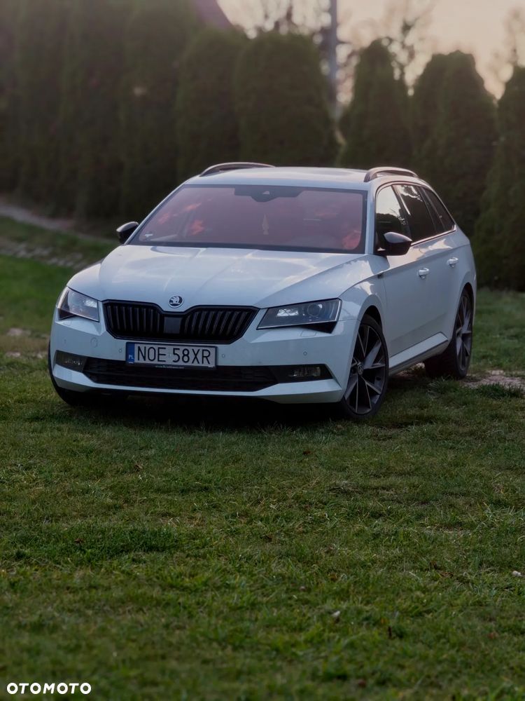 Skoda Superb 2.0 TDI Sportline DSG - 1