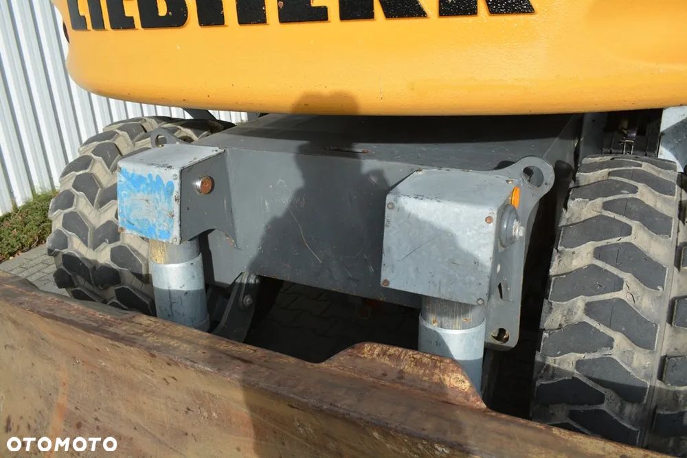 Liebherr A 918 Compact - 27