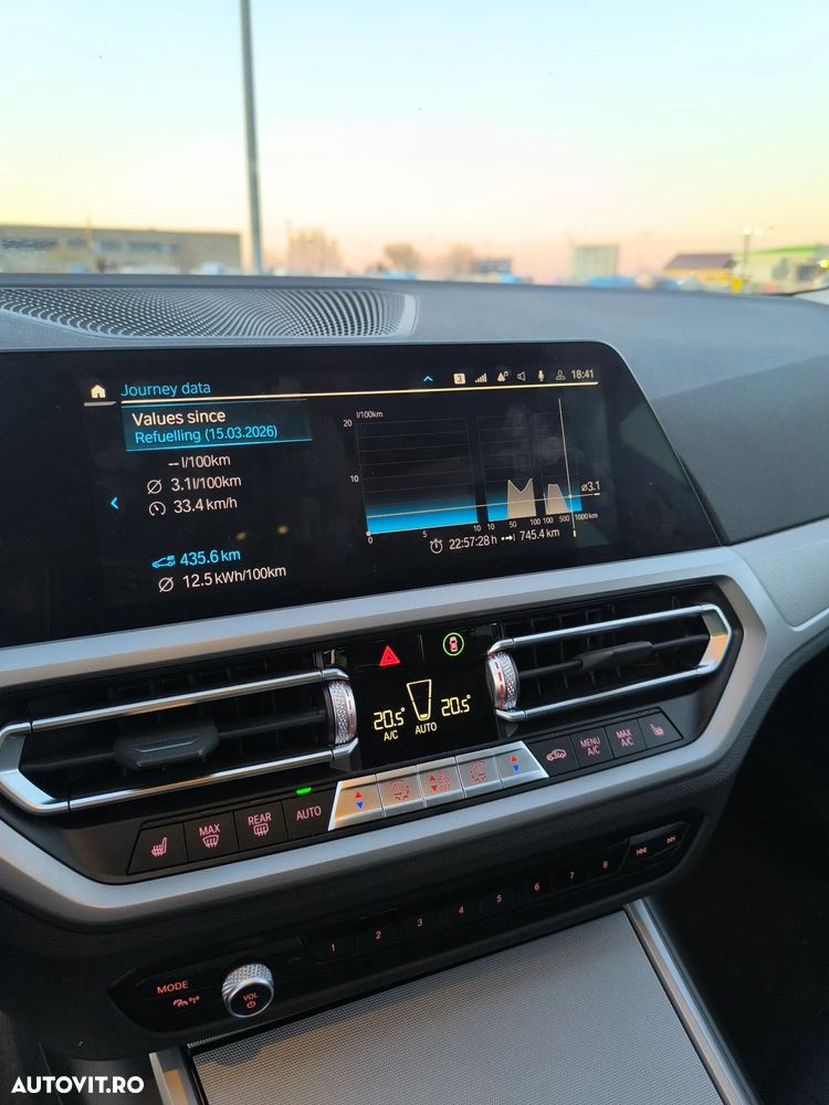 BMW Seria 3 320e AT PHEV - 30