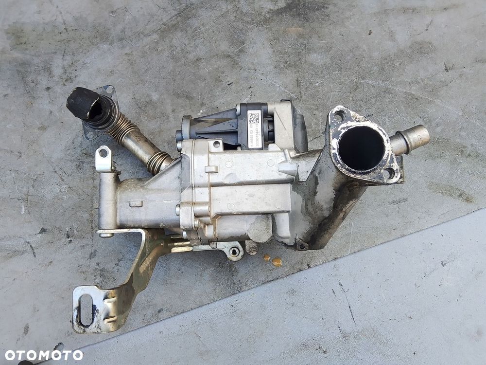 zawór egr citroen c4 picasso i lift 1.6 e-hdi 9802194080 - 5