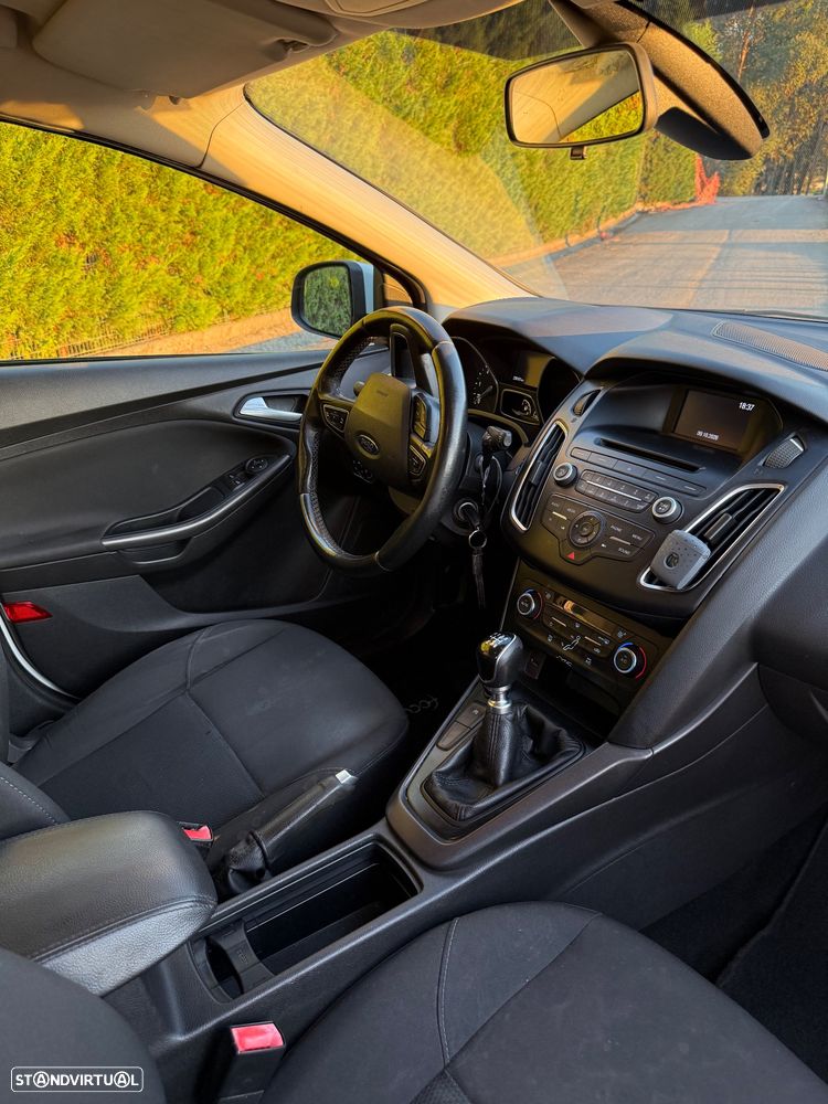 Ford Focus SW 1.5 TDCi Titanium - 6