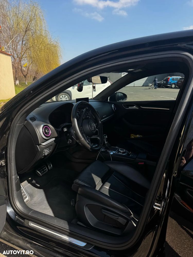 Audi A3 2.0 35 TDI S tronic Sport - 13