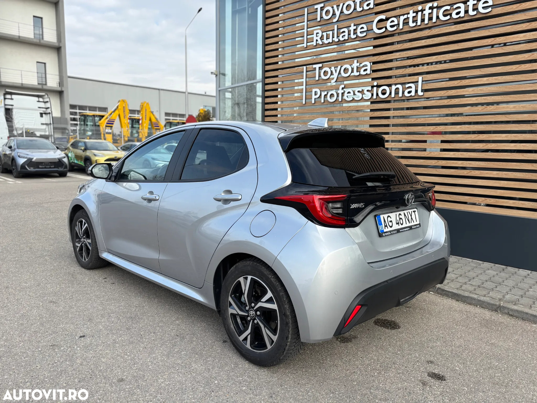 Toyota Yaris 1.5 116 CP HEV Dynamic - 6