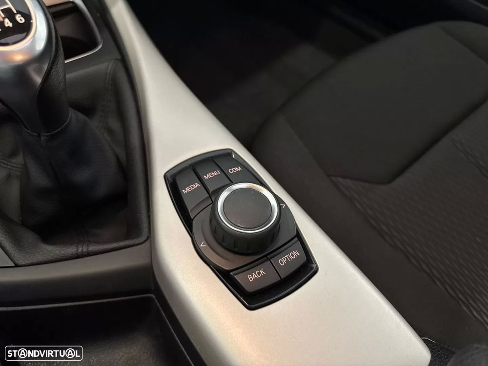 BMW 116 i Advantage - 31