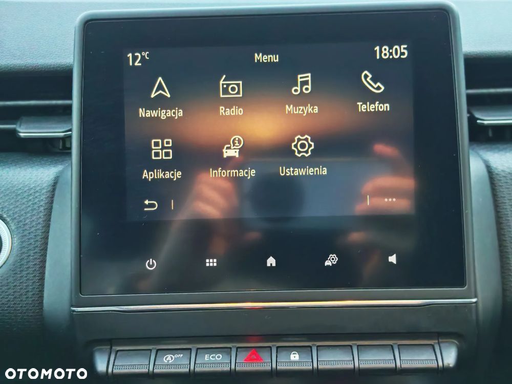Renault Clio TCe 100 INTENS - 18