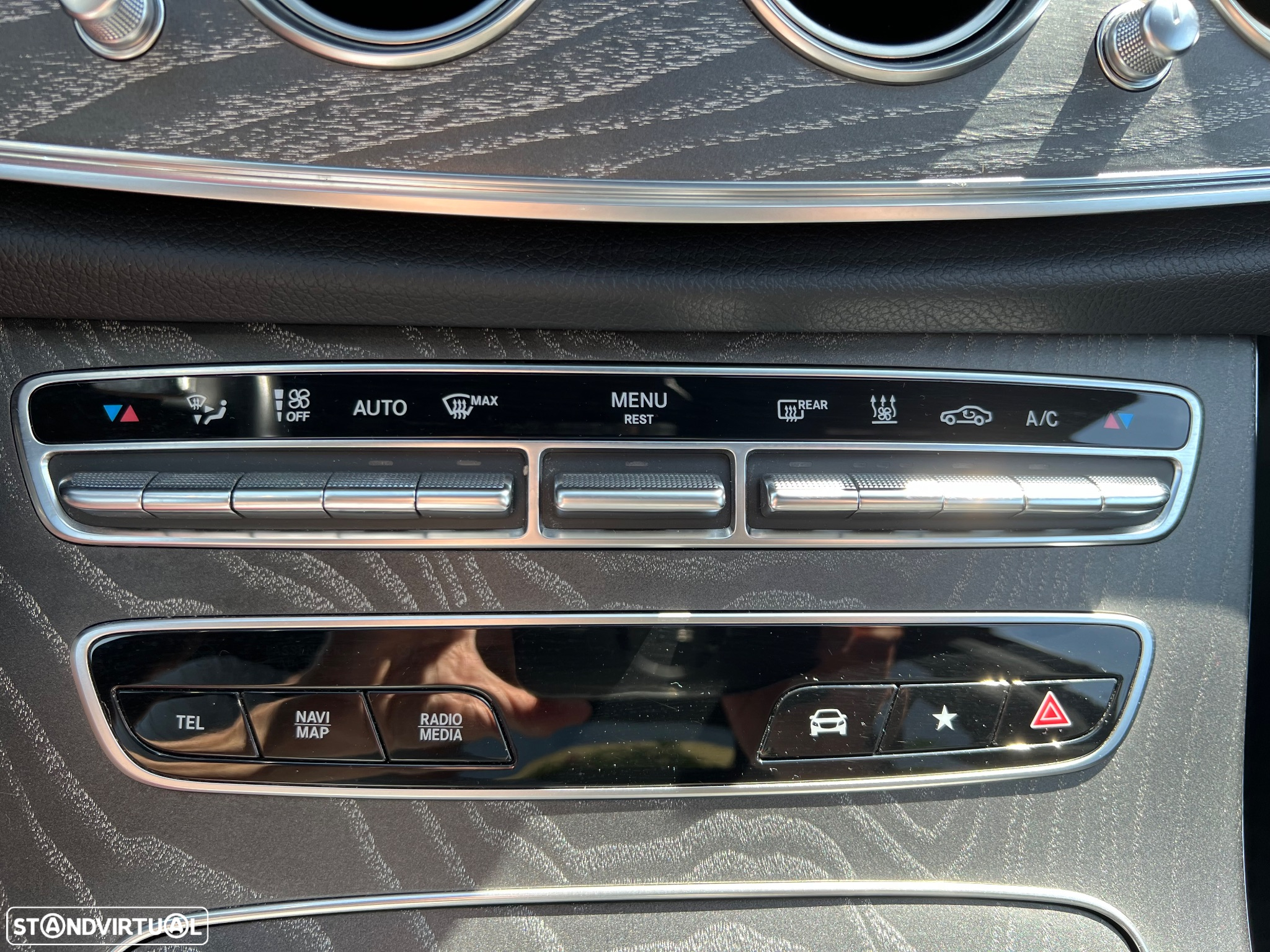 Mercedes-Benz E 300 de AMG Line - 20