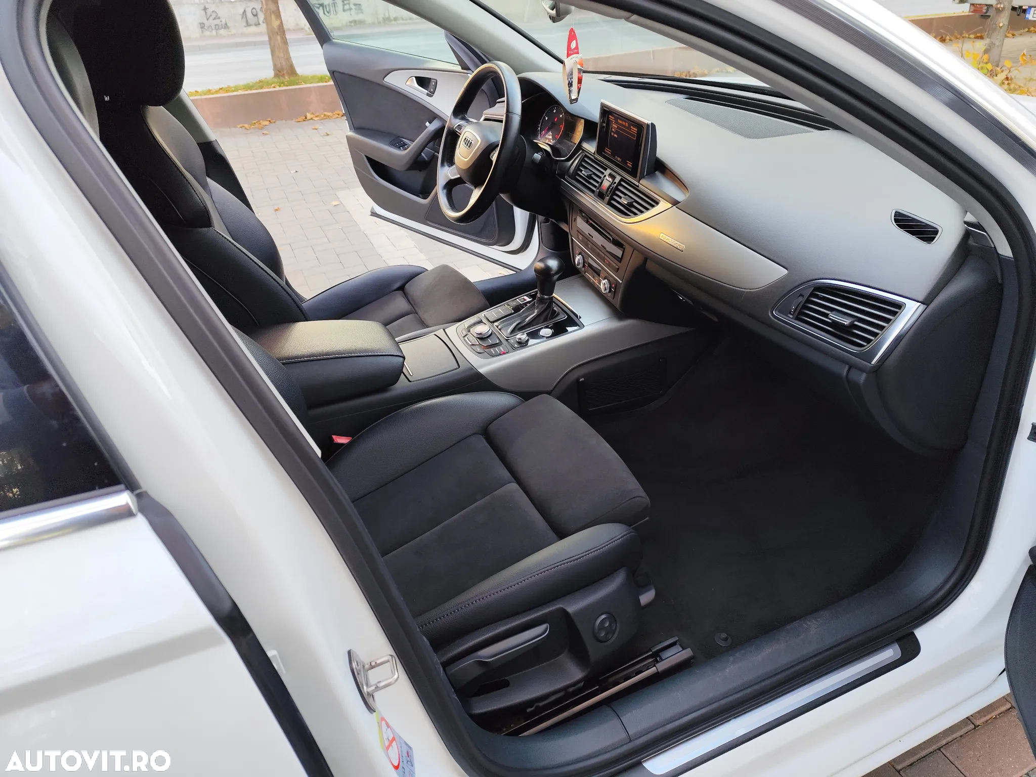 Audi A6 - 11