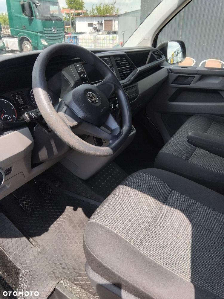 Volkswagen Transporter - 7