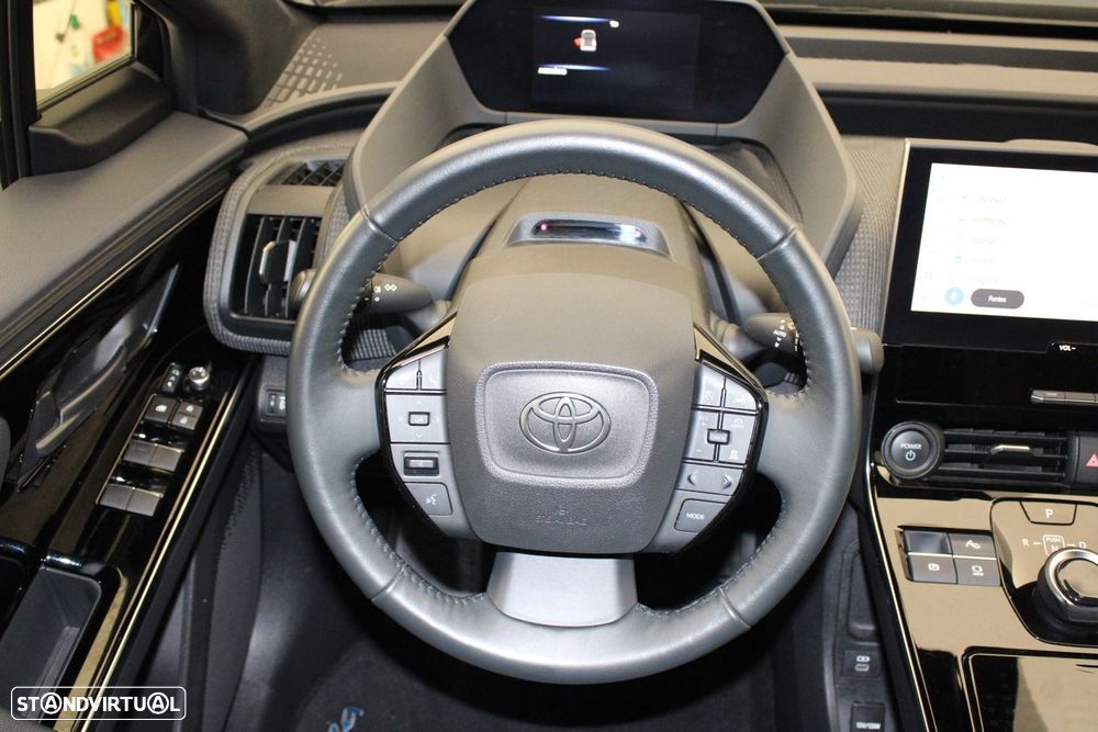 Toyota bZ4X 71,4 kWh Exclusive - 11
