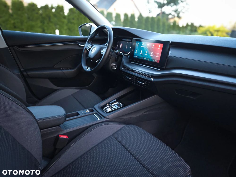 Skoda Octavia 2.0 TDI DSG Edition - 25