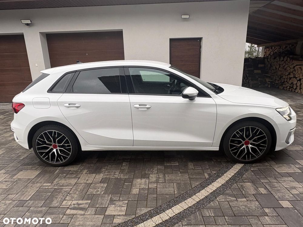 Audi A3 Sportback - 11