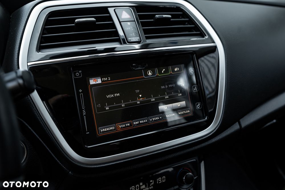 Suzuki SX4 S-Cross 1.6 DDiS Allgrip Comfort - 34