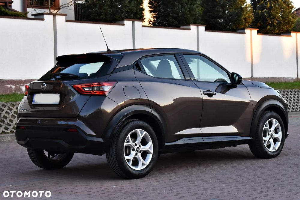 Nissan Juke 1.0 DIG-T Tekna - 10