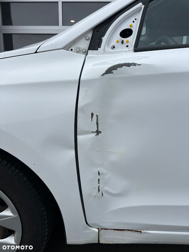 Hyundai i20 ver-1-4-classic-plus - 11