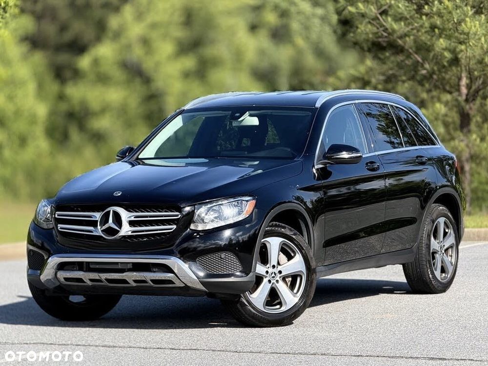 Mercedes-Benz GLC 300 4-Matic - 4