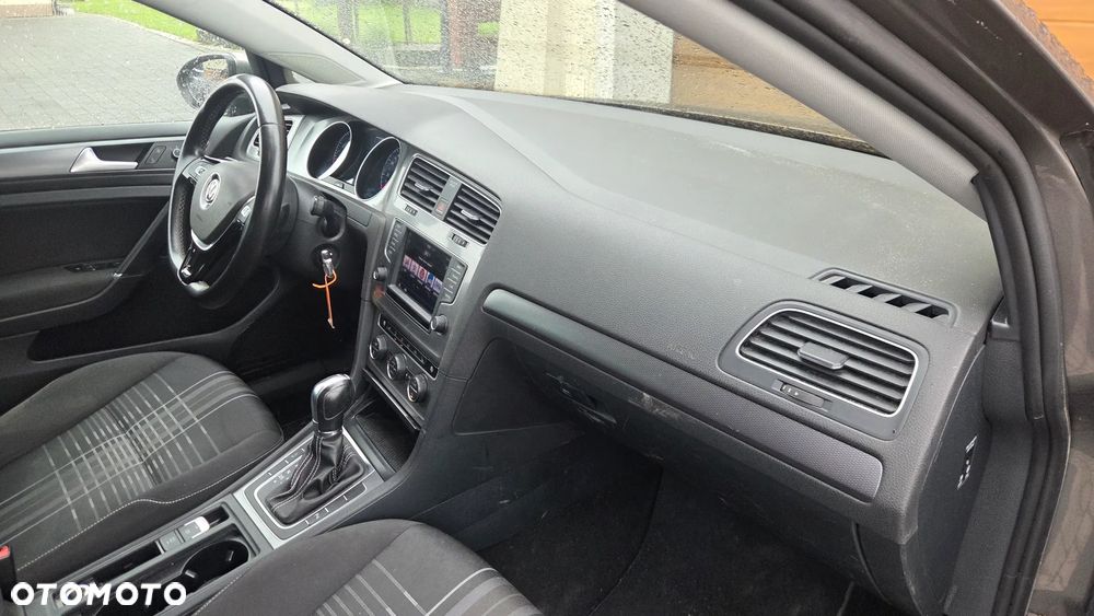 Volkswagen Golf 1.4 TSI BlueMotion Technology DSG Lounge - 7