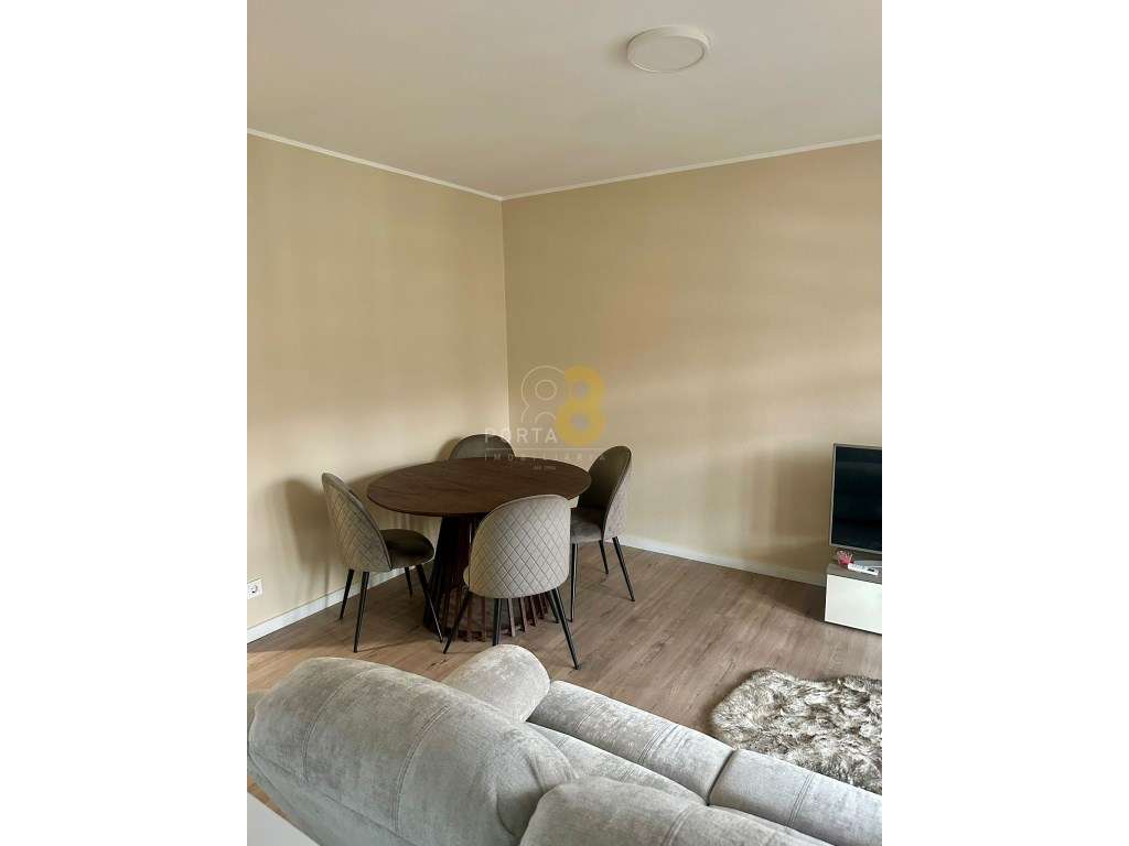 Apartamento em Custóias, Matosinhos, com garagem e arrumo - Grande imagem: 4/22