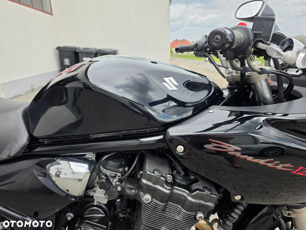 Suzuki Bandit - 19