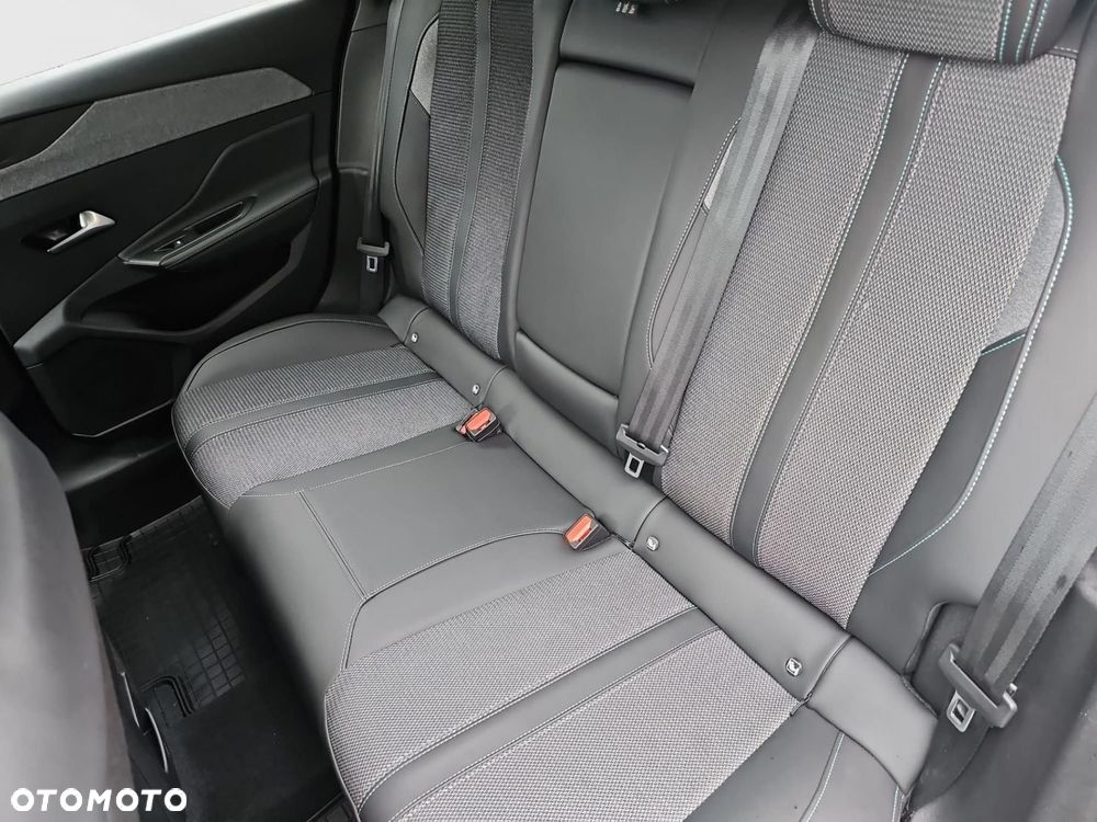 Peugeot 308 - 15