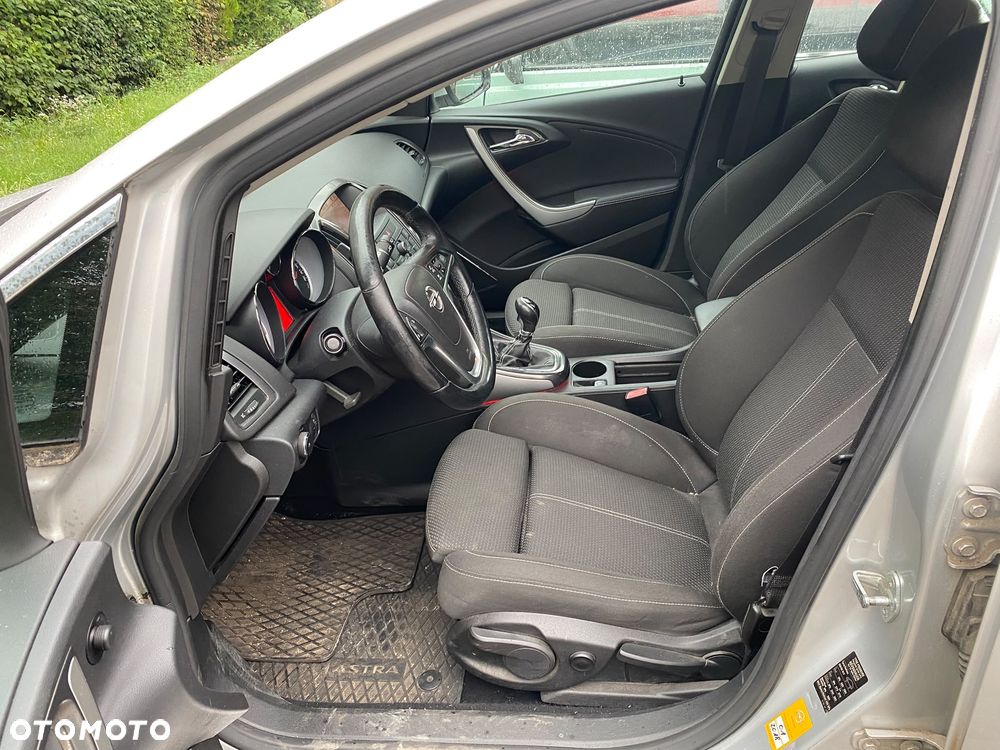 Opel Astra 1.7 CDTI Cosmo - 13