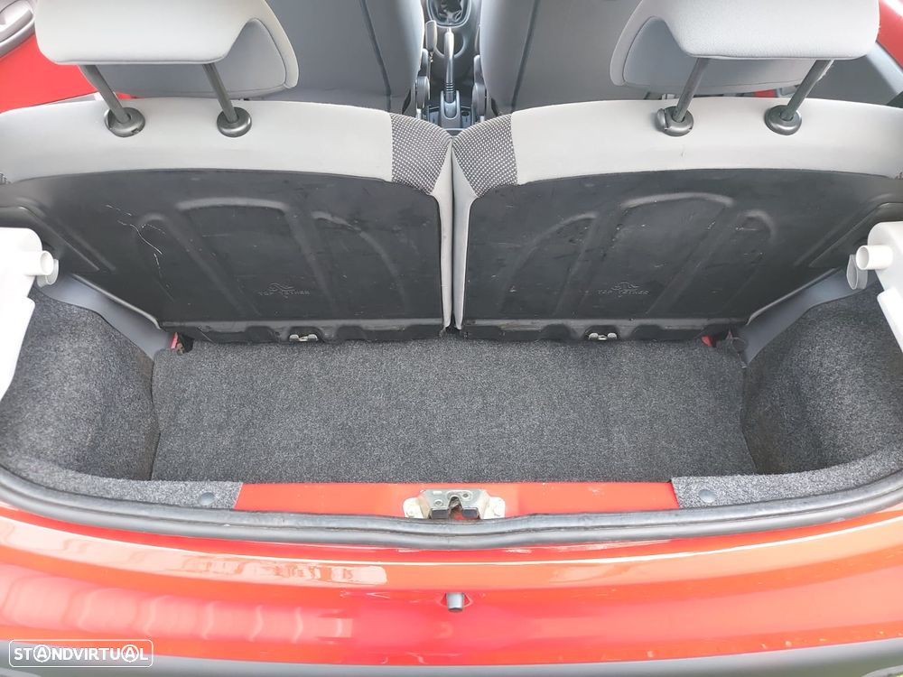 Peugeot 107 1.0 Access - 9