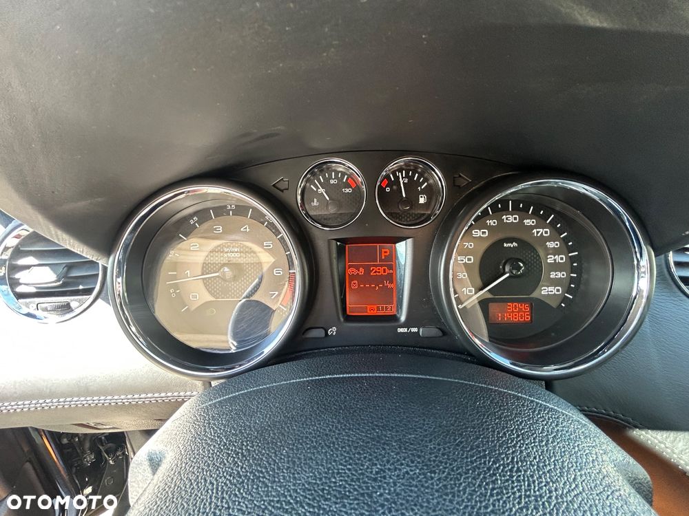 Peugeot RCZ 1.6 155 THP Automatik - 8