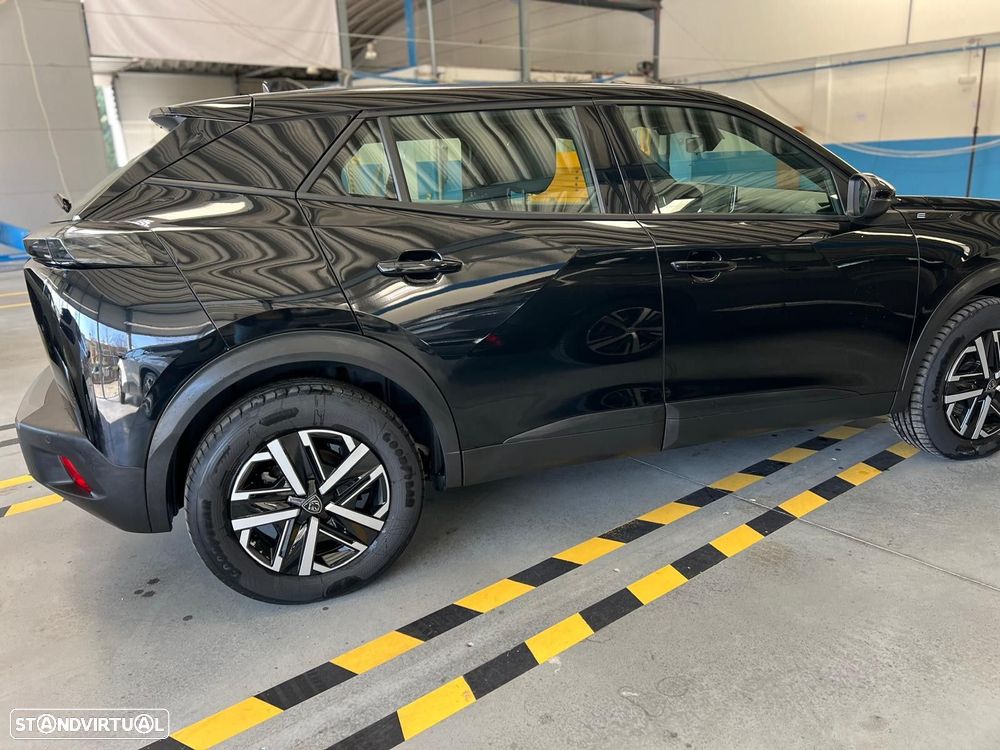 Peugeot e-2008 54 kWh Active - 9