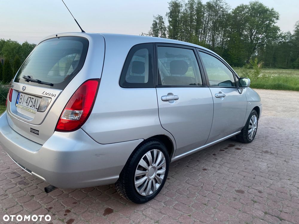 Suzuki Liana Kombi 1.6 4WD Comfort - 17