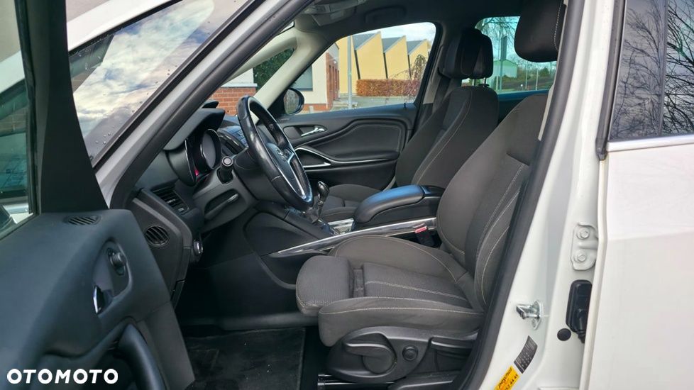 Opel Zafira Tourer 2.0 CDTI Innovation - 18