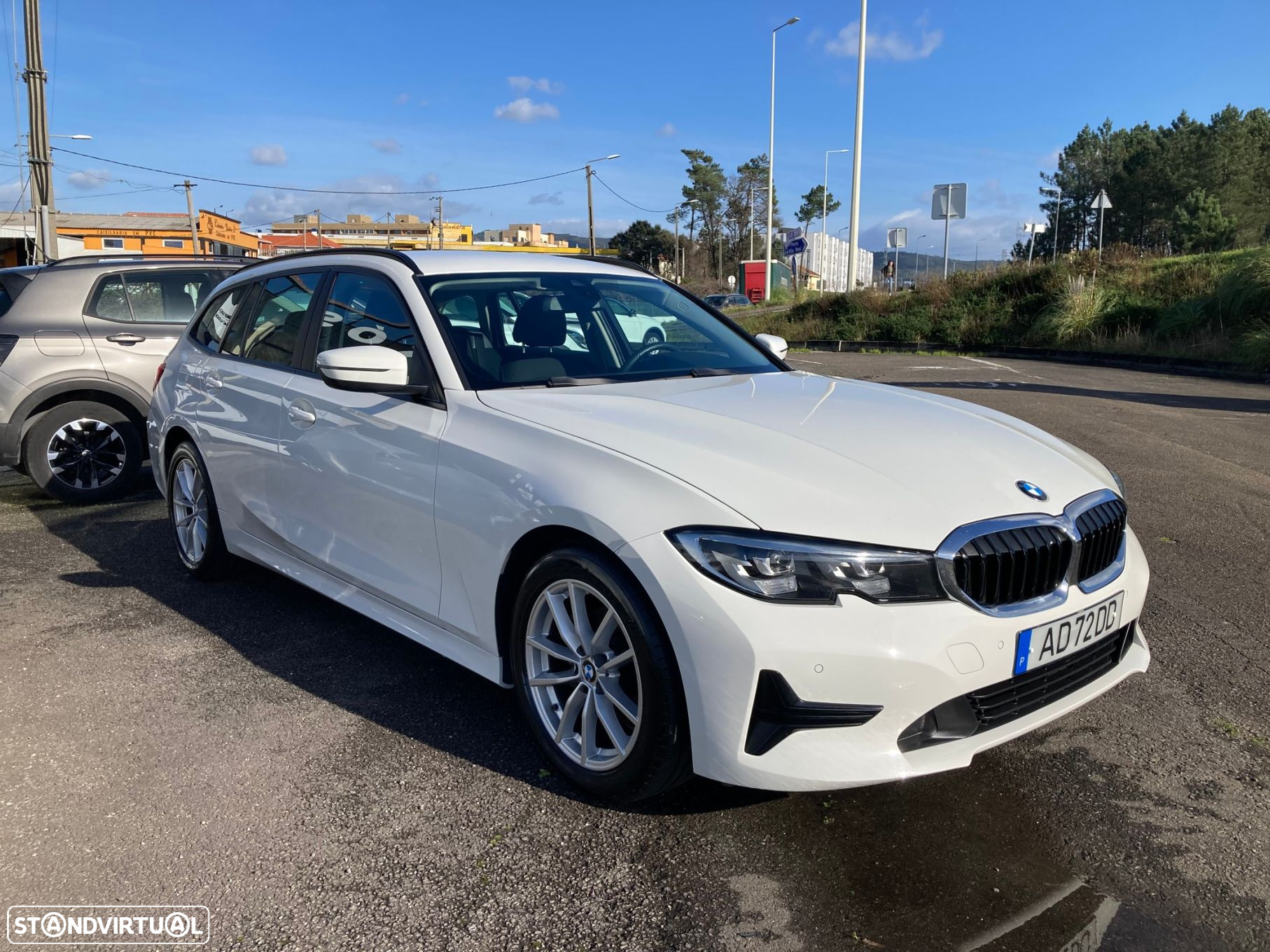 BMW 318 d Touring Corporate Edition - 4