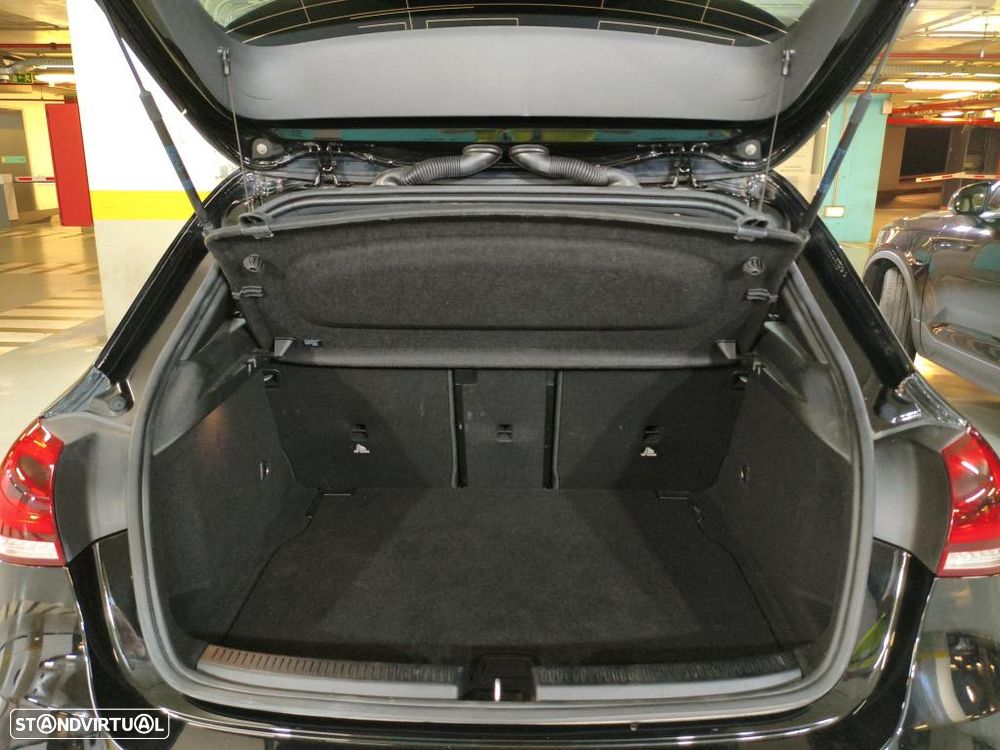 Mercedes-Benz A 200 d Style - 11