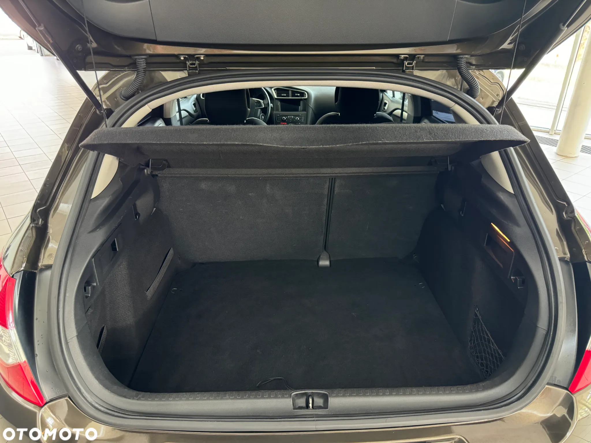 Citroën C4 1.6 VTi Attraction - 16