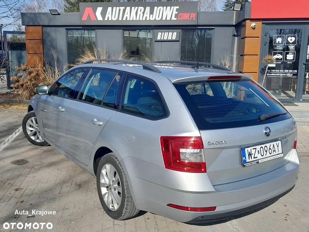 Skoda Octavia 1.6 TDI SCR Ambition - 4