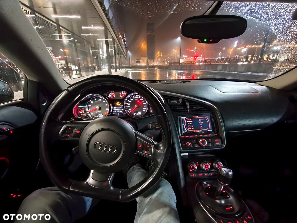 Audi R8 Coupé 4.2 FSI quattro R tronic - 6