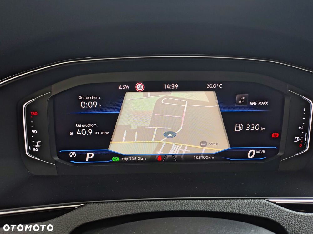Volkswagen Passat - 27