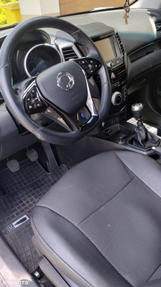 SsangYong/KGM XLV - 4