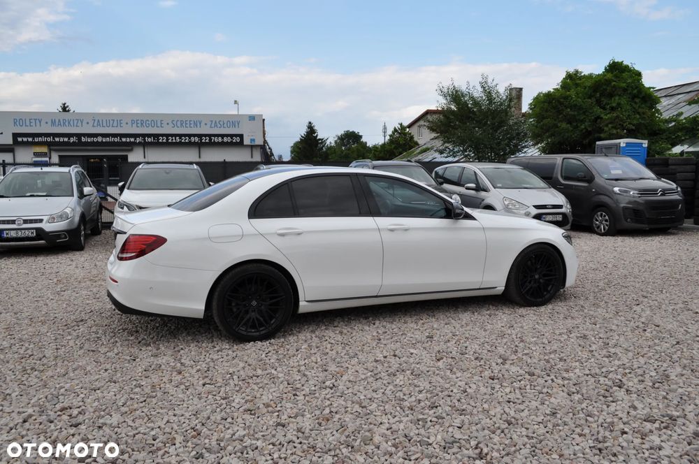Mercedes-Benz Klasa E 220 d T 9G-TRONIC Exclusive - 6
