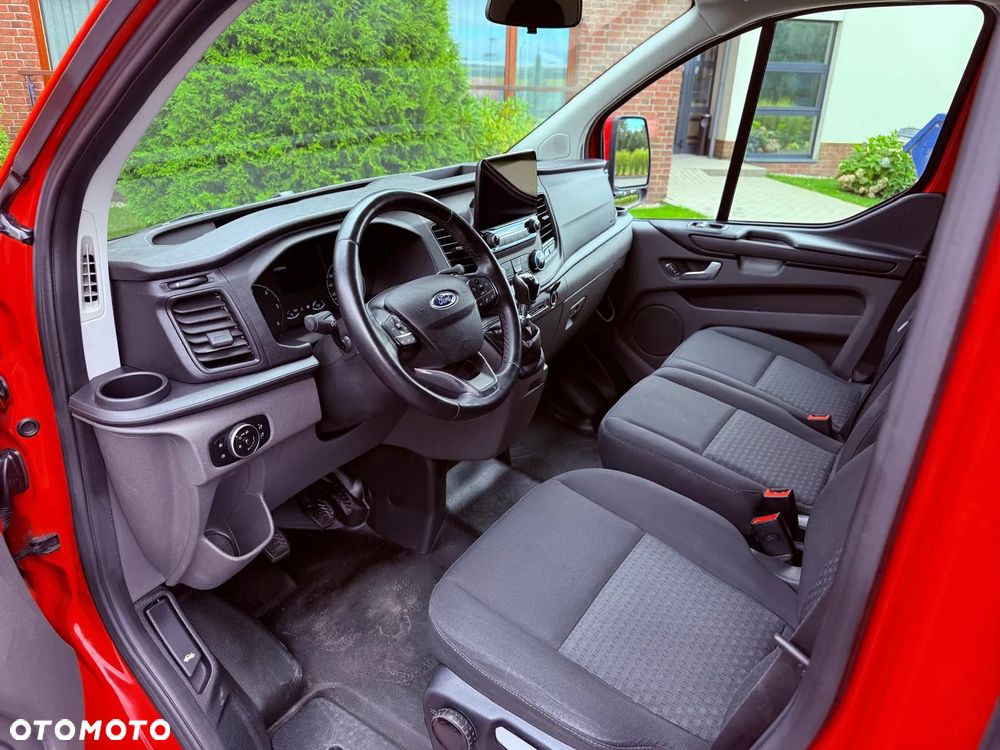 Ford Transit Custom - 19