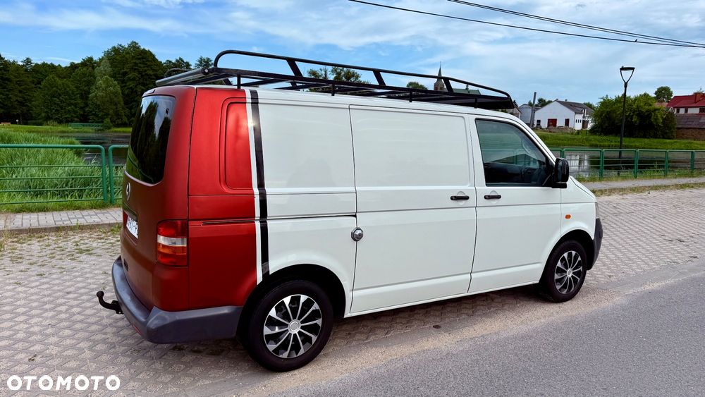 Volkswagen TRANSPORTER T5 1.9TDI - 9