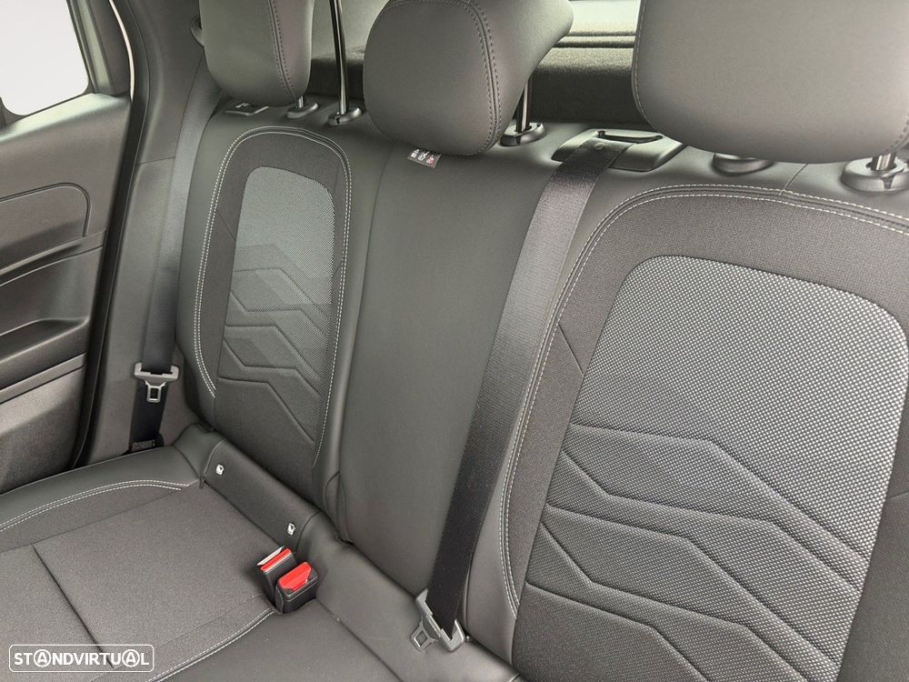 Jeep Avenger 1.2 GSE T3 Altitude - 13