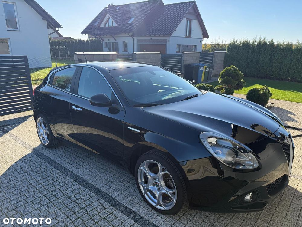 Alfa Romeo Giulietta 2017 photo 3