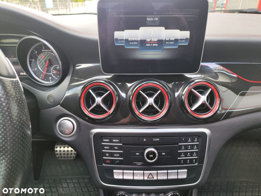 Mercedes-Benz CLA - 17