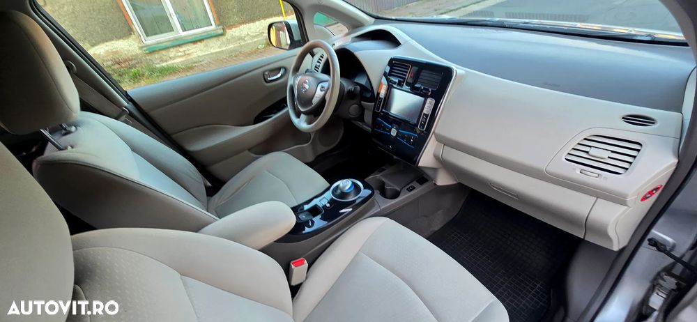 Nissan LEAF - 11