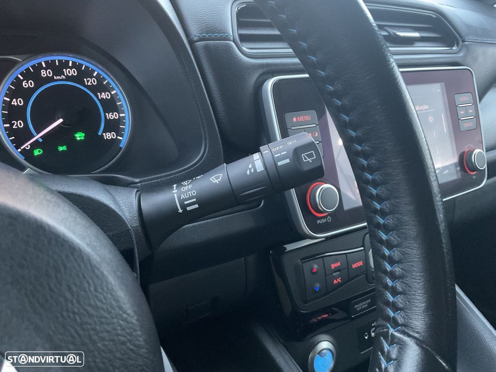 Nissan Leaf Acenta - 34