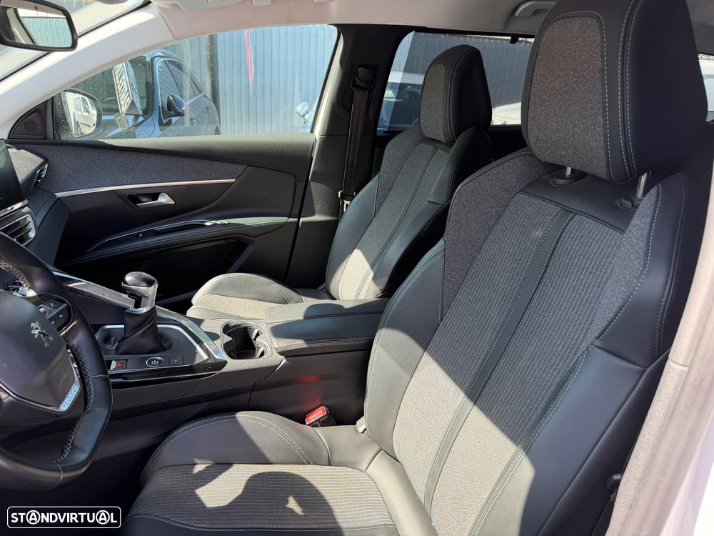Peugeot 5008 1.2 PureTech GT - 10