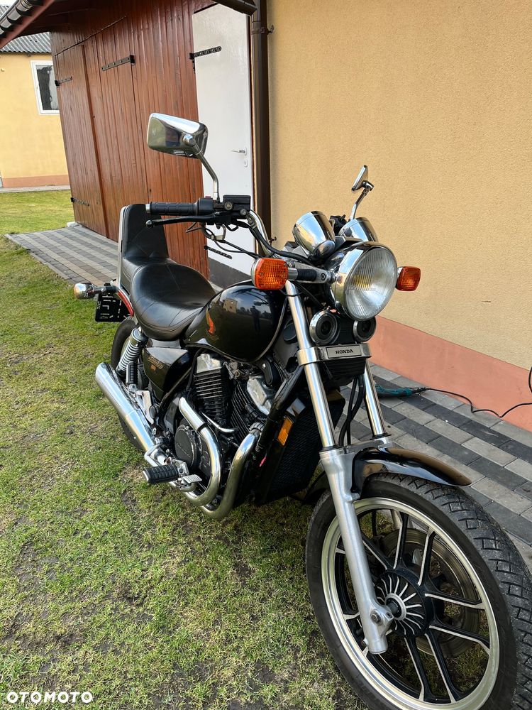 Honda Shadow - 1
