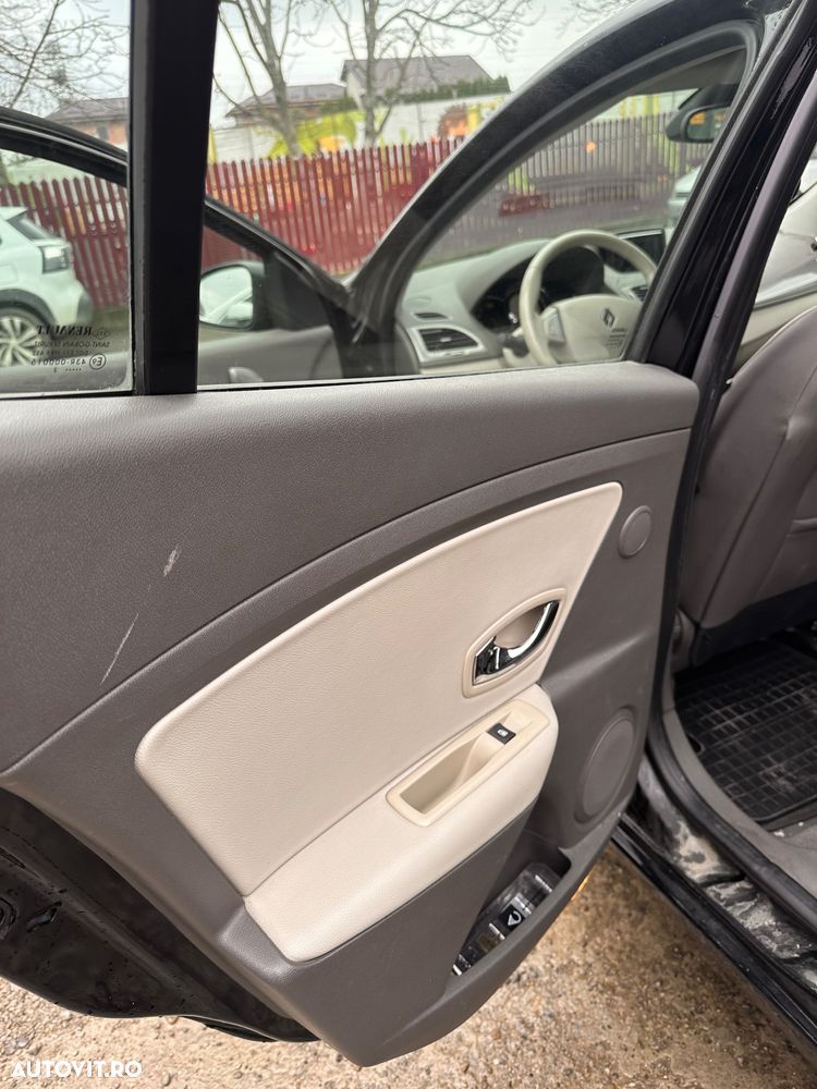 Renault Megane ENERGY dCi 110 Start & Stop Dynamique - 5