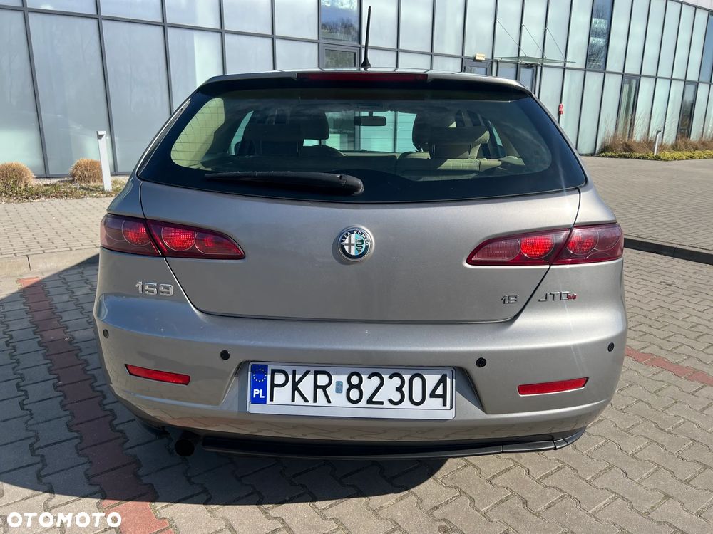 Alfa Romeo 159 - 6
